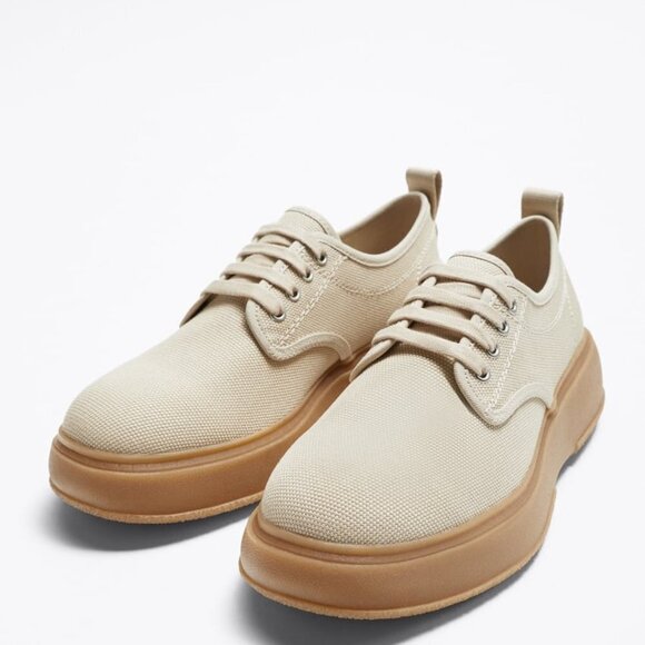ZARA CHUNKY CANVAS SHOES BEIGE SIZE2530/120